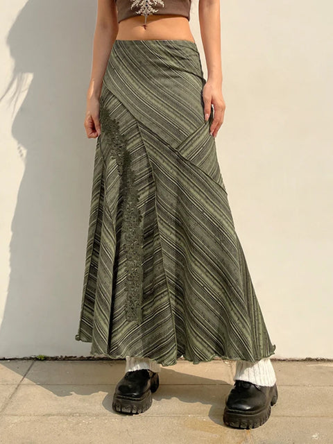 vintage-stripe-frill-embroidery-maxi-skirt-1