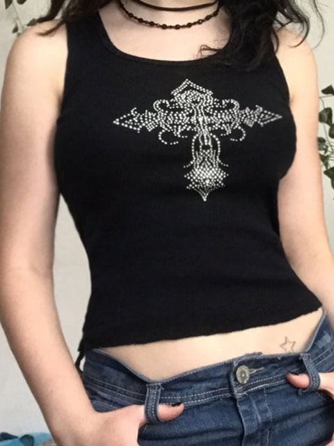 gothic-black-round-neck-sleeveless-slim-knitted-cute-short-top-2