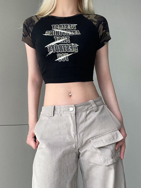 black-letter-print-short-sleeve-lace-up-slim-top-4