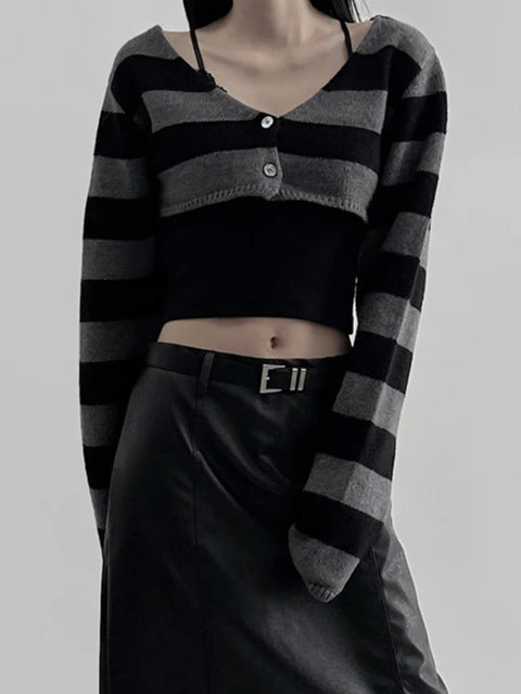 gothic-stripe-buttons-up-knit-crop-top-1