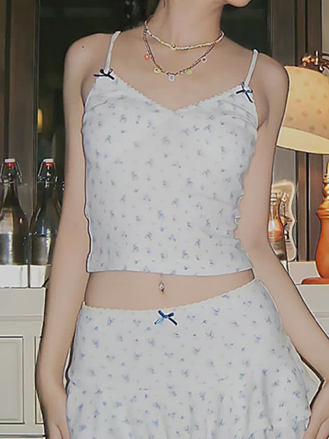 small-flowers-print-bow-crop-top-1