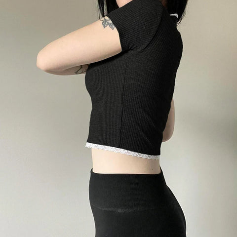 basic-lace-spliced-buttons-crop-top-7