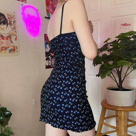 small-flowers-printing-strap-frill-dress-3