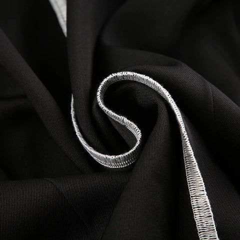 black-stitched-stripe-tasse-long-sleeves-coat-10