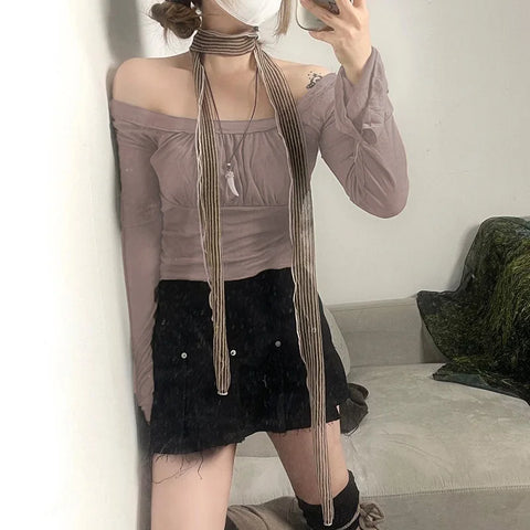 folds-flare-sleeve-cropped-sweat-top-3