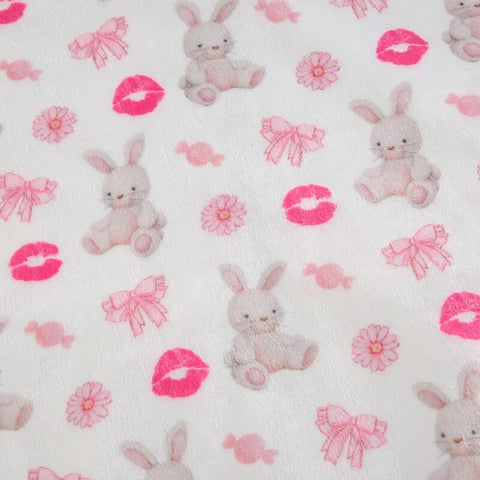 sweet-rabbit-printed-white-two-pieces-set-10