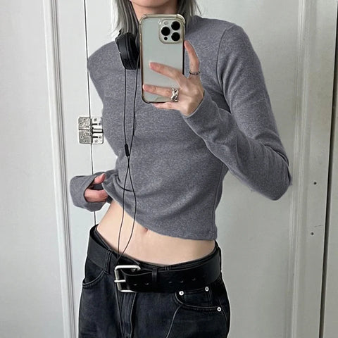 casual-white-crew-neck-crop-top-7