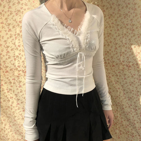 white-faux-fur-spliced-ruched-lace-top-3