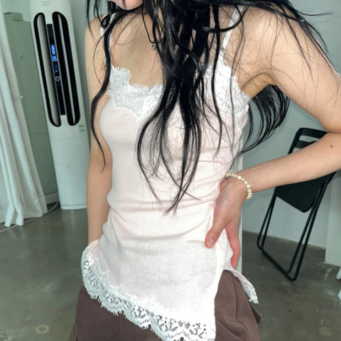 sweet-pink-lace-spliced-sleeveless-knit-top-2