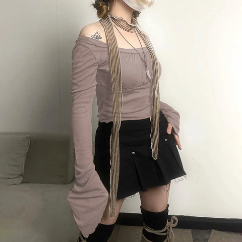 folds-flare-sleeve-cropped-sweat-top-5