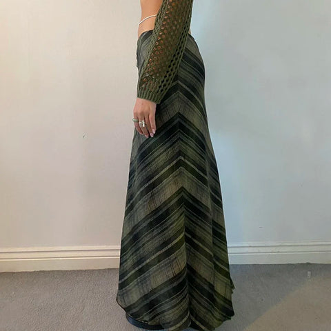 vintage-green-stripe-low-waisted-maxi-skirt-3