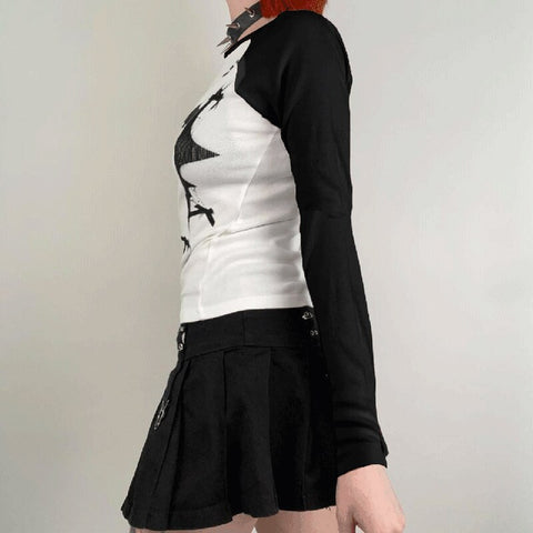 gothic-bow-printed-graphic-knitted-slim-top-3