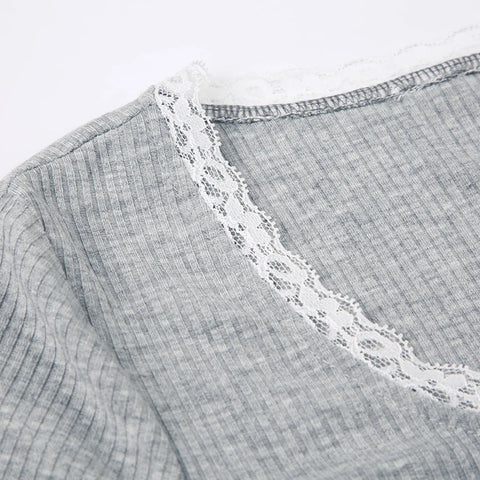 basic-lace-spliced-buttons-crop-top-14