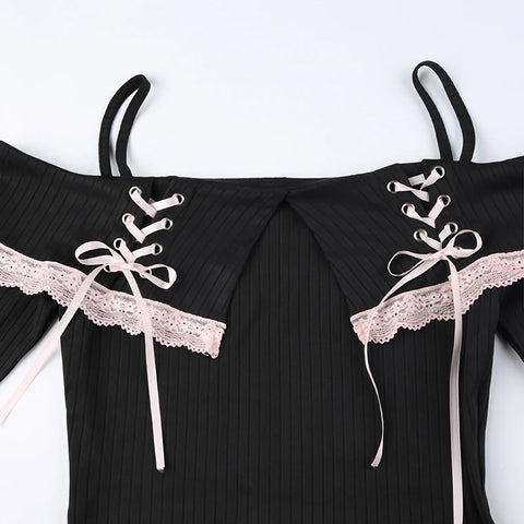 gothic-lace-off-shoulder-tie-up-cropped-top-5