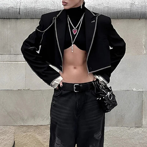 black-stitched-stripe-tasse-long-sleeves-coat-2