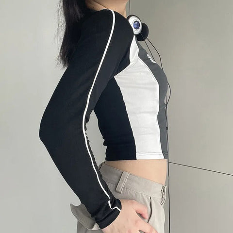 grey-patchwork-letter-print-crop-top-3