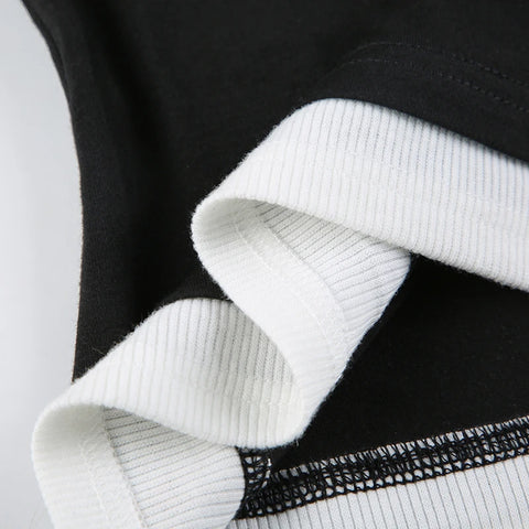 casual-patched-buttons-long-sleeve-crop-top-14