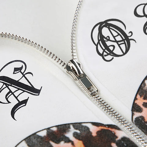 white-letter-heart-printed-pockets-hoodie-8