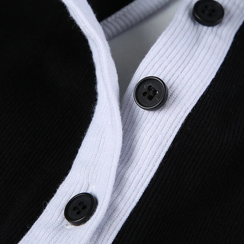 black-white-spliced-sleeveless-backless-buttons-romper-9