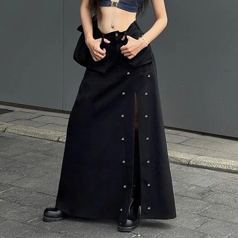 punk-rivet-black-pockets-side-slit-long-skirt-2