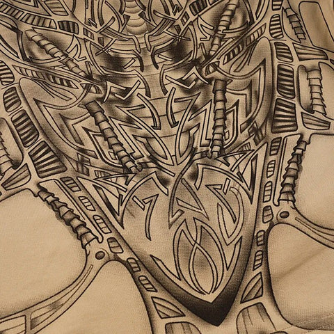 black-printed-graphic-long-sleeve-crop-top-6