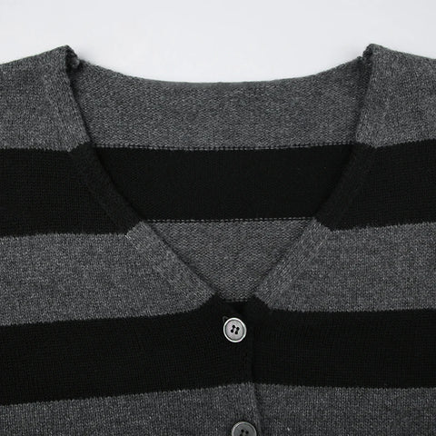 gothic-stripe-buttons-up-knit-crop-top-10