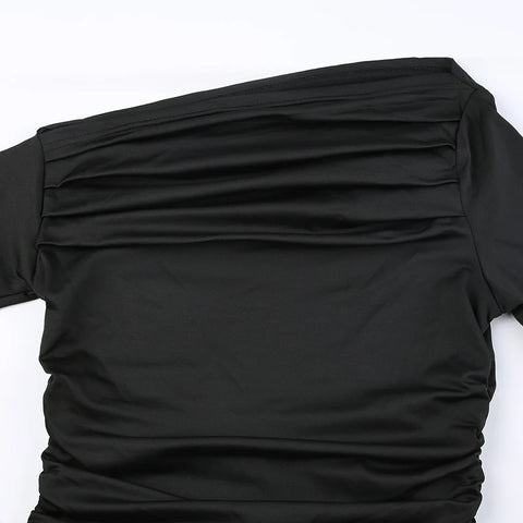 Black Skew Collar Long Sleeves Crop Top