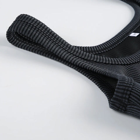 casual-striped-sleeveless-crop-top-7