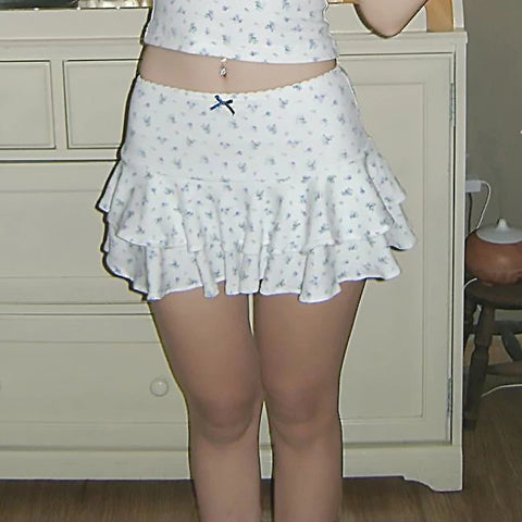 flowers-printed-low-rise-bow-mini-skirt-3