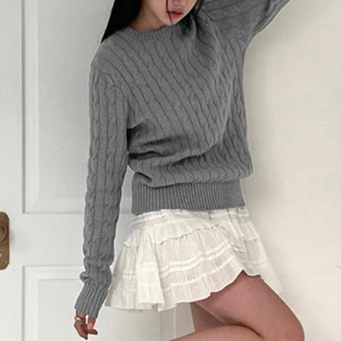 basic-grey-twisted-long-sleeves-knit-sweater-2