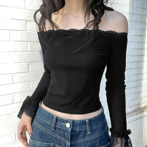 gothic-lace-spliced-flare-sleeve-cropped-top-2