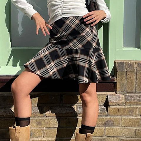 brown-plaid-a-line-mini-skirts-2