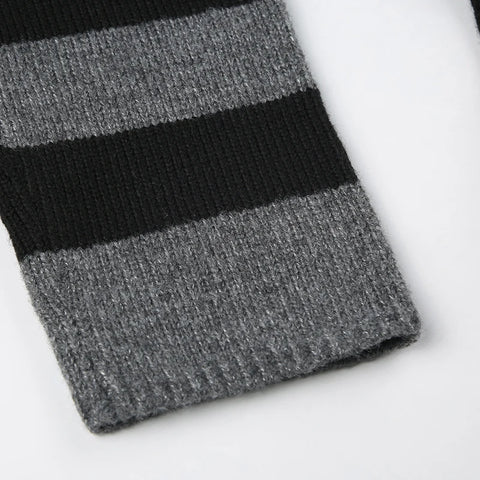 gothic-stripe-buttons-up-knit-crop-top-12