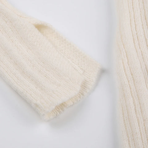 basic-buttons-off-shoulder-knitted-sweater-6