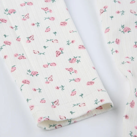 sweet-white-flowers-print-long-sleeves-top-7