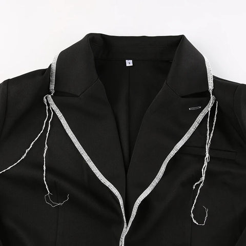 black-stitched-stripe-tasse-long-sleeves-coat-6