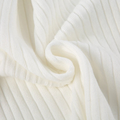 basic-white-buttons-long-sleeves-knitted-top-10