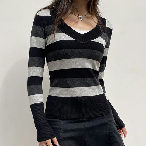 vintage-v-neck-stripe-long-sleeves-sweater-1-3