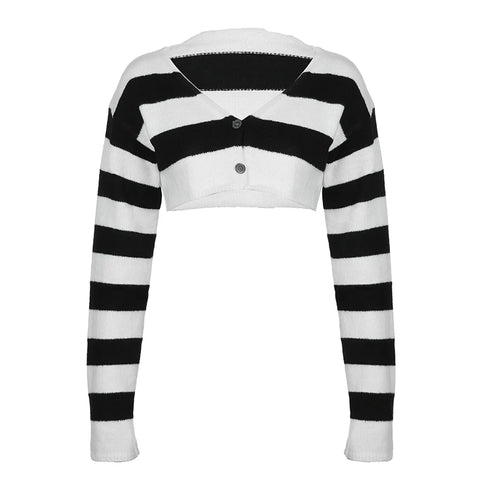 gothic-stripe-buttons-up-knit-crop-top-9