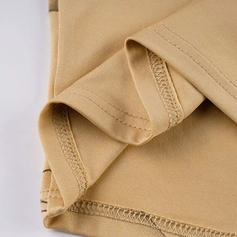 black-printed-graphic-long-sleeve-crop-top-7