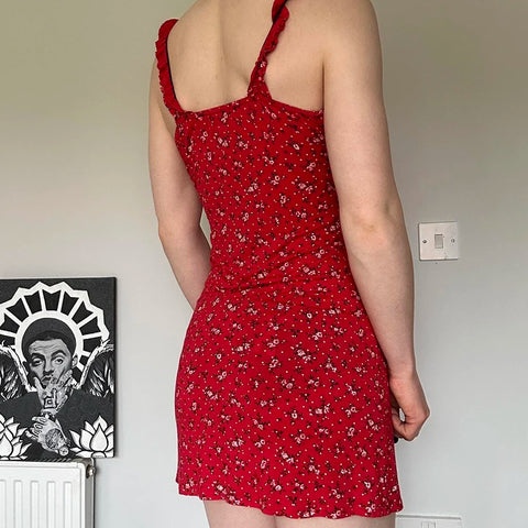red-flowers-printed-sleeveless-mini-dress-4