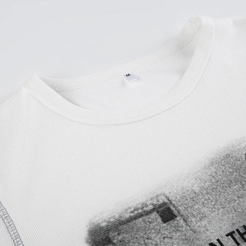 basic-long-sleeve-graphic-print-top-7