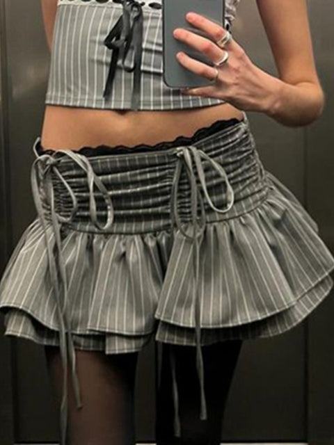 vintage-lace-trim-low-waist-mini-skirt-1
