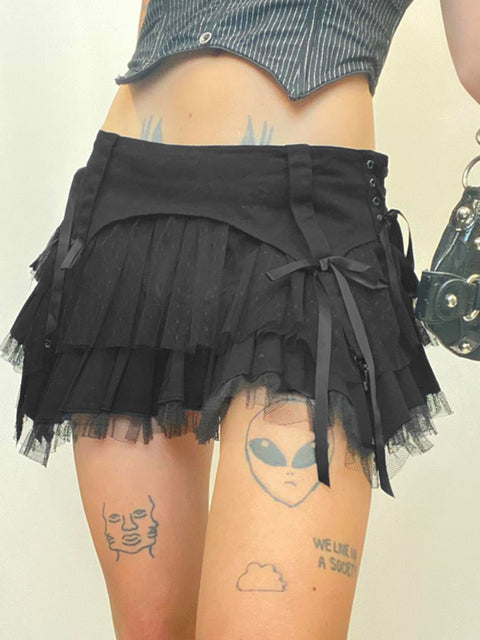 gothic-black-mesh-patched-pleated-low-waist-short-skirt-2