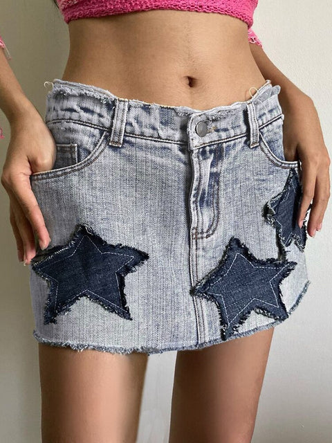 casual-grunge-distressed-star-patched-denim-low-waist-mini-skirt-2