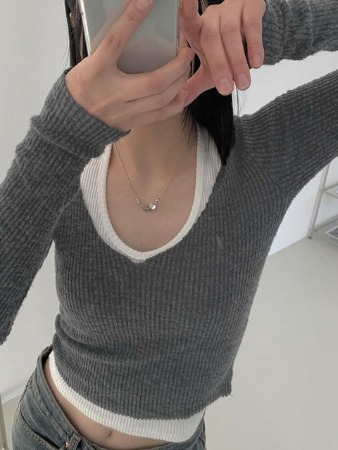 casual-basic-patched-halter-neck-contrast-slim-basic-crop-top-3