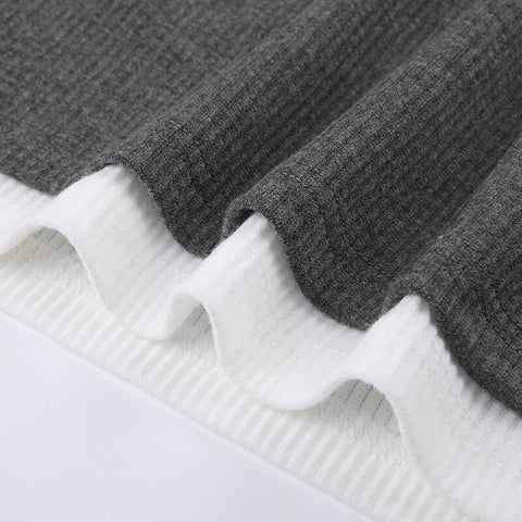 casual-basic-patched-halter-neck-contrast-slim-basic-crop-top-5